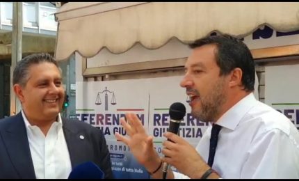 Euro2020, Salvini "Spero di inginocchiarmi non all'inizio ma alla fine"