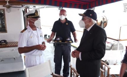 Mattarella visita la Nave Scuola Palinuro