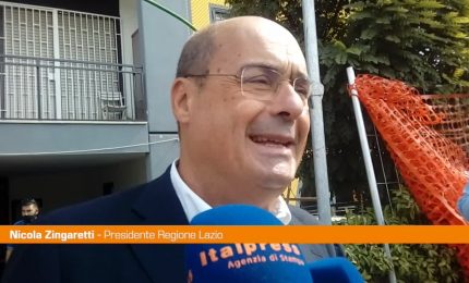 Roma, Zingaretti: "Cambia la qualità della vita a Tor Bella Monaca"