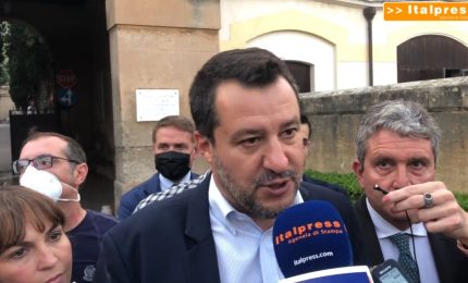 Emergenza bare a Palermo, Salvini: “Mai vista una situazione del genere”