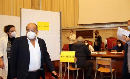 Vaccino, al via terze dosi al Palazzo di Giustizia di Palermo