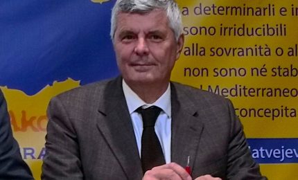 Alberto Pierobon e i suoi tre anni in Sicilia tra acqua rifiuti energia e i grandi interessi palesi e nascosti