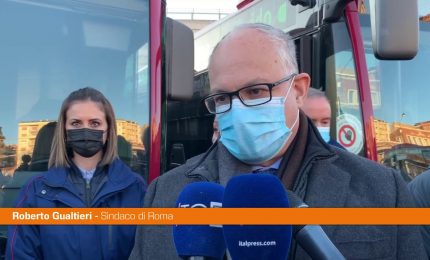 Roma, Gualtieri "Altri 70 nuovi bus ibridi in circolazione"