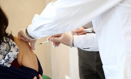 Covid, Musumeci: “Settimana record per i vaccini in Sicilia”