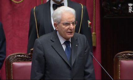 Mattarella presta giuramento a Montecitorio