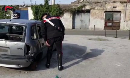 Ricettazione e riciclaggio di auto, 17 misure cautelari in Campania