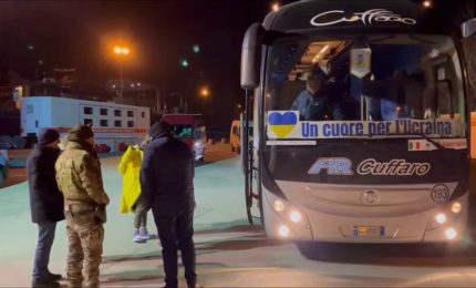 Bus umanitario partito da Montevago sulla via del ritorno in Sicilia