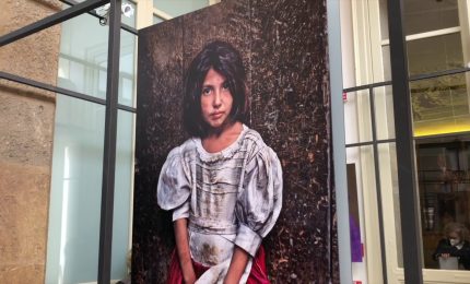 A Palermo la mostra-denuncia di McCurry per le donne afghane
