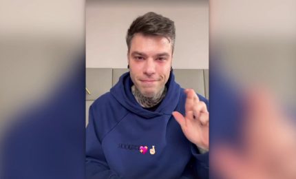 Fedez in lacrime "Ho un problema di salute"