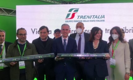 A Palermo arriva il Blues, primo treno ibrido di Trenitalia