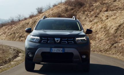 Dacia, serie limitata Duster Extreme dedicata ai "viaggiatori seriali"