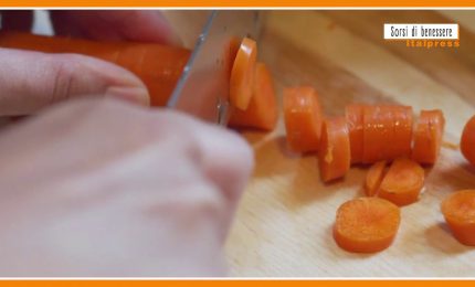 Sorsi di benessere - Mela e carota per un succo alleato della pelle