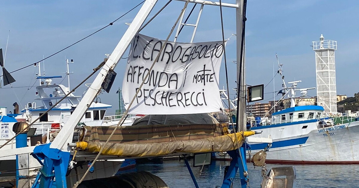 Aumentano le giornate di fermo pesca a strascico –