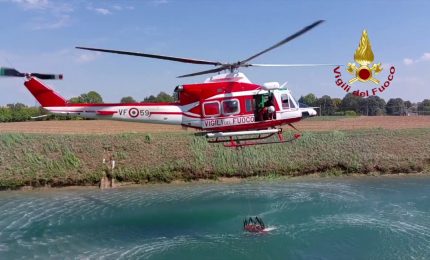 Bruciano i boschi di Pordenone,  fiamme lambiscono case