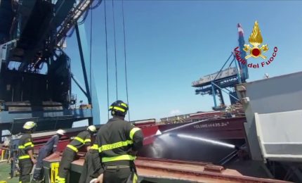 A Porto Torres  si surriscalda nave piena di carbone