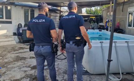 Controlli nel campo nomadi di via Salviati a Roma, identificati in 350