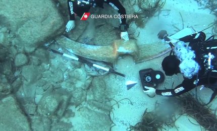 Archeologia, dai fondali sardi riemerge un'ancora di epoca romana