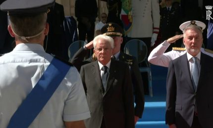 Mattarella alla cerimonia di consegna delle Aquile di pilota militare