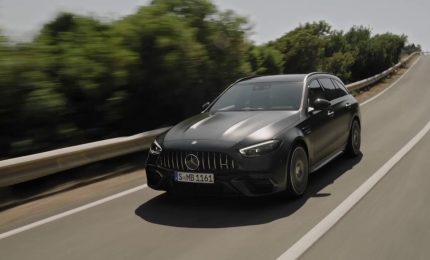 Mercedes, arriva una station Wagon da 270 Km orari