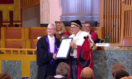 Dall'Università Federico II di Napoli una laurea H.C. a Tim Cook