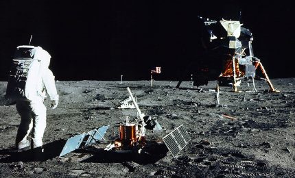 Una guerra tra Stati Uniti d'America e Cina per il controllo della Luna? Non ora, per fortuna