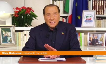 Fisco, Berlusconi "Se lo Stato chiede il 60% è una rapina"