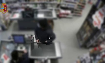 Rapine in farmacie e supermercati a Milano, identificato l'autore