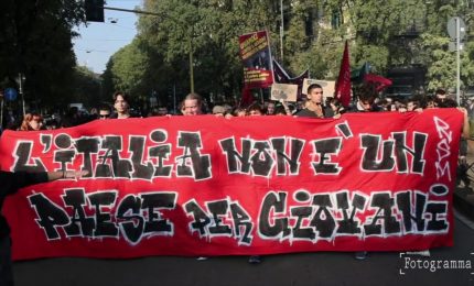 Milano, nuovo venerdì di protesta per gli studenti