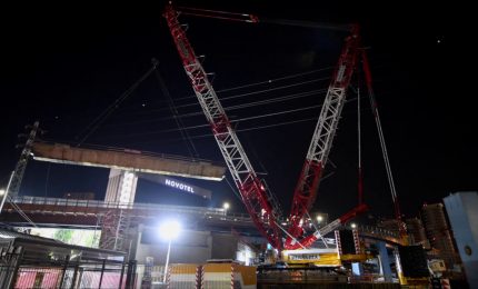 Genova, rimossa la vecchia rampa di San Benigno