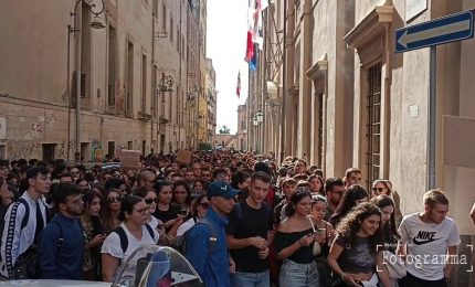 Crollo all'Università di Cagliari, gli studenti scendono in piazza