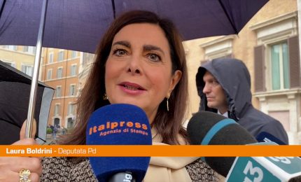 Boldrini "Presidenti Camere onorino la Costituzione"