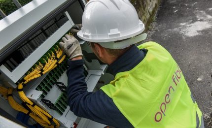 Parte da Isola delle Femmine il piano “Italia a 1 Giga” di Open Fiber, primo cantiere siciliano