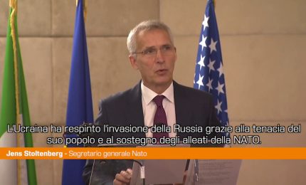 Ucraina, Stoltenberg "Va difesa anche da attacchi informatici russi"