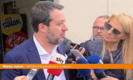 Salvini "Salvate vite e contrastati i trafficanti di essere umani"