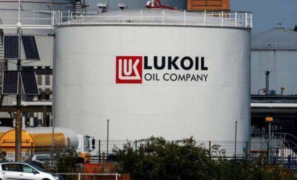 Ma cosa sta combinando il Governo Meloni con la raffineria della Lukoil di Priolo? /MATTINALE 881