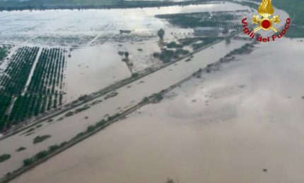 Vento forte e mareggiate sulla Sicilia orientale, black-out a Siracusa