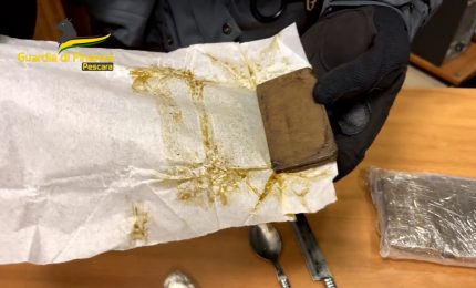 Spaccio nel parco a Pescara, sequestrato 1 kg di Hashish