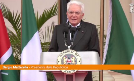 Migranti, Mattarella "Serve un'azione consapevole e organica dell'Ue"