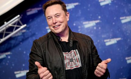 Elon Musk patron di Twitter si rifiuta di censurare i politici russi