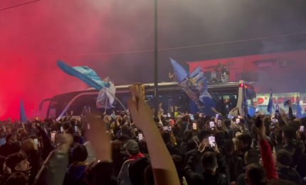 Festa dei tifosi del Napoli a Capodichino