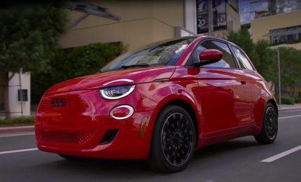 La Fiat 500 elettrica sbarca negli Stati Uniti