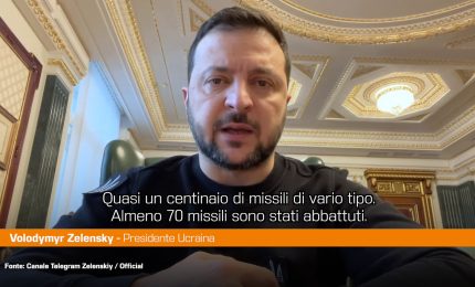 Ucraina, Zelensky "In un solo giorno cento missili dalla Russia"