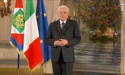 Mattarella "Non abituarsi all'orrore della guerra"