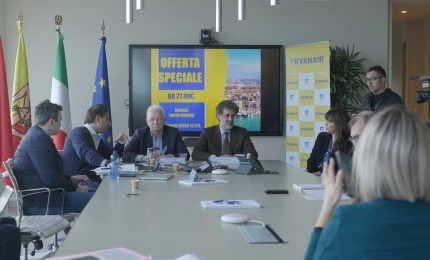 Ryanair, in estate 5 nuove rotte su Catania