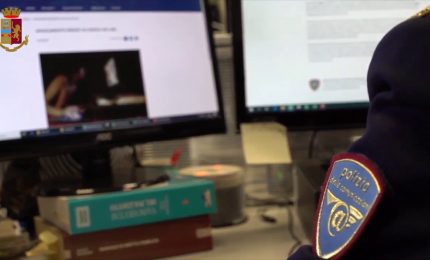 Pedopornografia online, cinque arresti in Lombardia