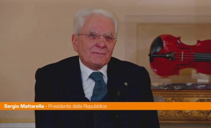 Influencer, Mattarella "Responsabilità nei messaggi ai giovani"