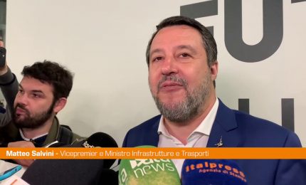 Ucraina, Salvini "Se Macron e Monti vogliono combattere ci vadano"