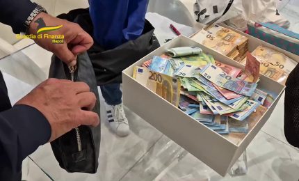 Camorra e riciclaggio a Napoli, 5 arresti