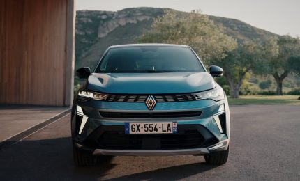 Symbioz, Renault versatile per la famiglia