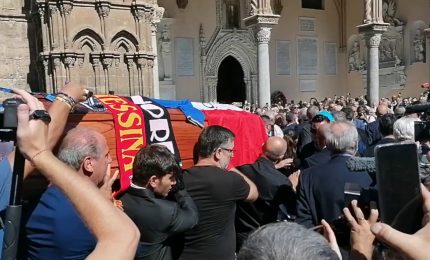 Palermo tributa l'ultimo saluto a Totò Schillaci